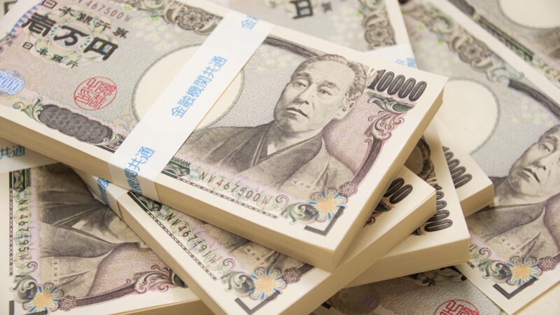 タクシー乗務員は最高年収1,000万円。よくある広告！うそ、ほんと? 